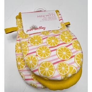 Mini Oven Mitts Set of 2 Lemons Graphic NEW